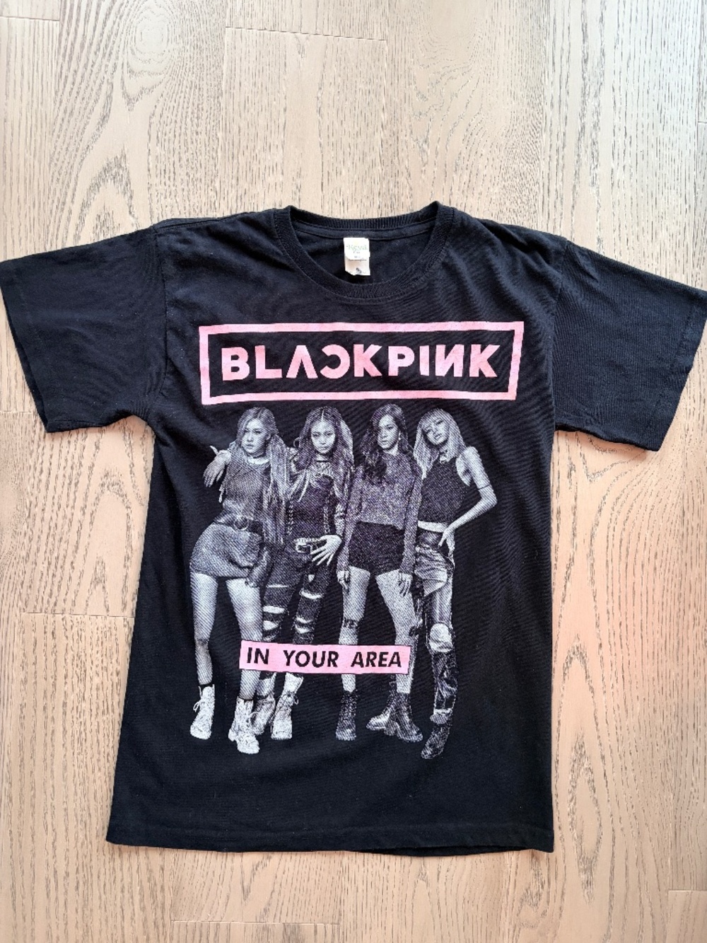 BlackPink, K-Pop, Concert, Tour, T-Shirt,‎ 2019, K-Pop Merch, Womens Size S